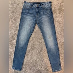 True Religion Women's Jeans Halle Mid‎ RIse Super Skinny Size 29